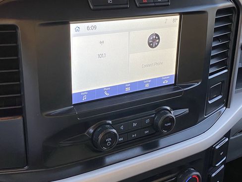 Certified 2023 Ford F150 XLT image 28