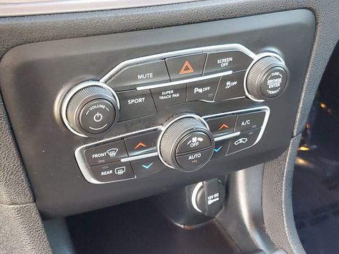 Used 2023 Dodge Charger GT image 30