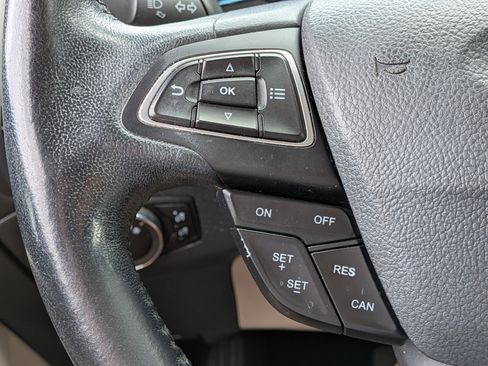 Used 2018 Ford EcoSport SE w/ SE Convenience Package FWD image 25