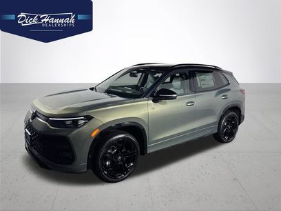 New 2026 Volkswagen Tiguan SE R-Line