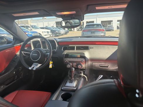 Used 2010 Chevrolet Camaro SS w/ RS Package RWD image 17
