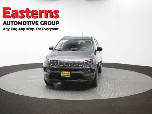 Used 2022 Jeep Compass Latitude AWD/4WD image 56