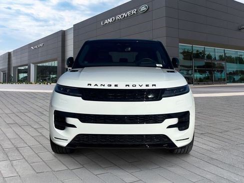 New 2025 Land Rover Range Rover Sport Dynamic SE image 8