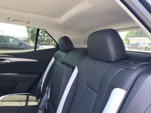 New 2026 Buick Envision Sport Touring AWD/4WD image 10