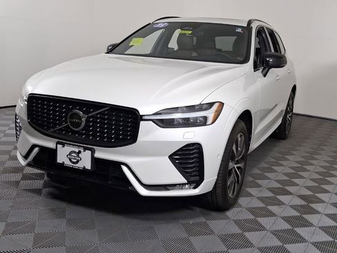 Certified 2023 Volvo XC60 B5 Plus w/ Climate Package AWD/4WD image 3