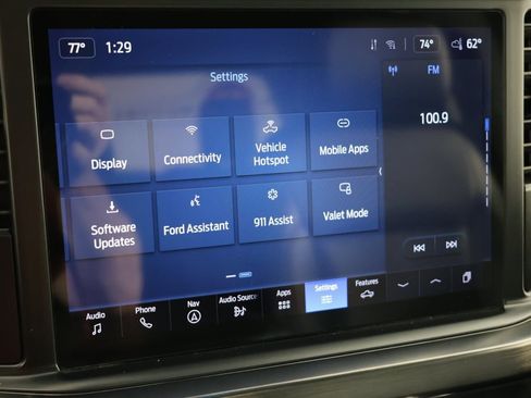 Used 2025 Ford F350 Lariat w/ Chrome Package image 53