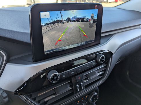 Used 2022 Ford Escape SEL image 31