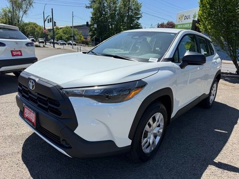 New 2026 Toyota Corolla Cross L AWD/4WD image 4