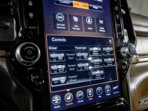 Used 2020 RAM 3500 Limited image 28