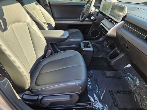 Certified 2023 Hyundai Ioniq 5 SEL w/ Cargo Package image 19