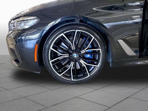 Used 2022 BMW M550i xDrive w/ Executive Package AWD/4WD image 10
