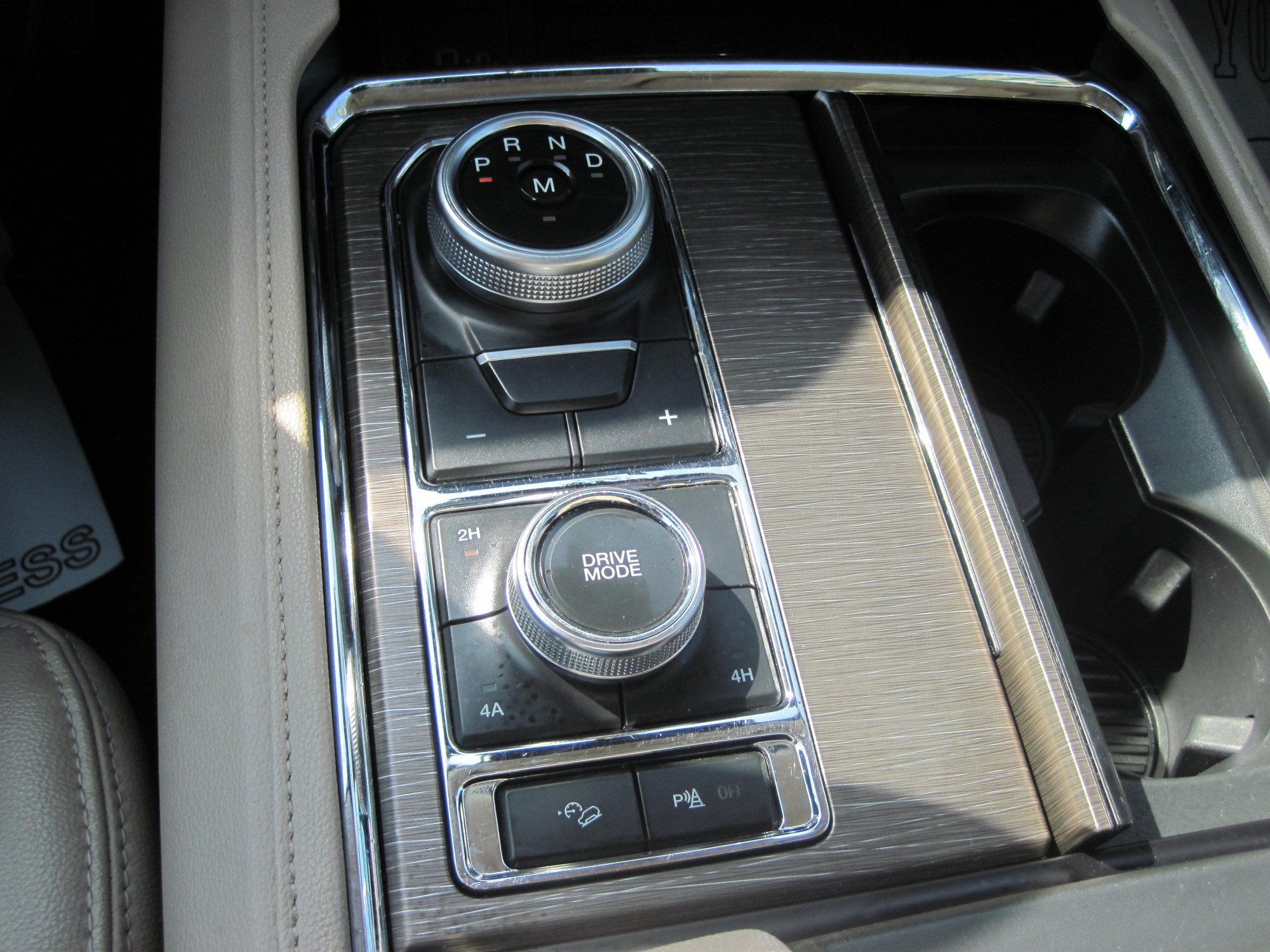 Used 2024 Ford Expedition Max Limited AWD/4WD image 27