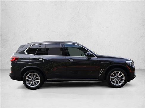 Used 2023 BMW X5 xDrive40i w/ Luxury Seating Package AWD/4WD image 5