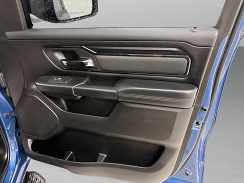 Used 2024 RAM 1500 Big Horn AWD/4WD image 25