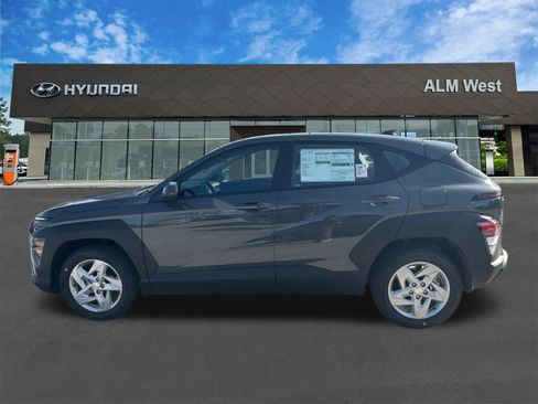 Used 2026 Hyundai Kona SE FWD image 8