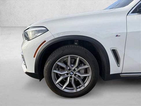 Used 2019 BMW X5 xDrive40i w/ Convenience Package image 19
