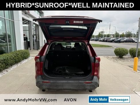 Used 2019 Toyota RAV4 XLE w/ Convenience Package AWD/4WD image 8