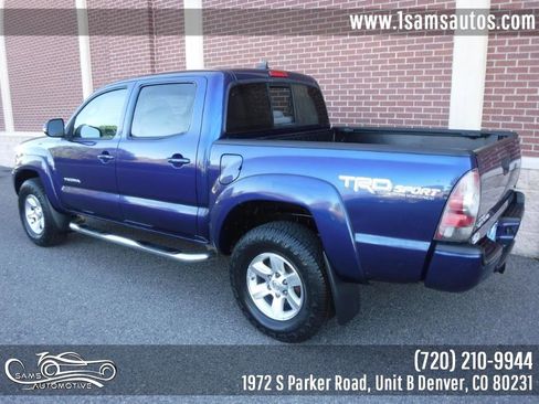 Used 2015 Toyota Tacoma 4x4 Double Cab w/ TRD Sport Package image 4