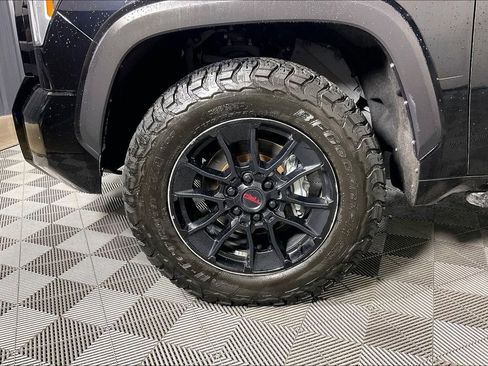 Used 2023 Toyota Tundra SR5 AWD/4WD image 10