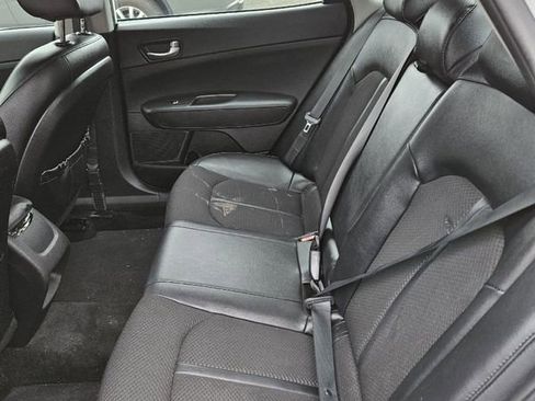 Used 2018 Kia Optima S w/ Panoramic Sunroof Package image 13