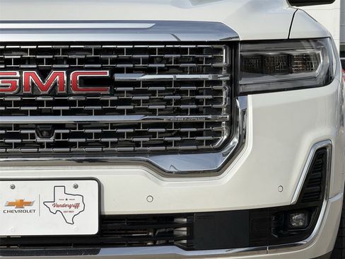 Used 2023 GMC Acadia Denali w/ Denali Ultimate Package image 8