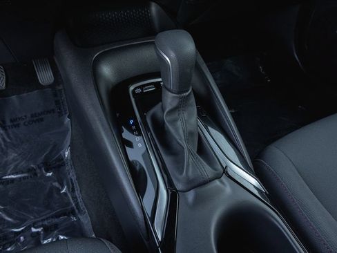 Certified 2025 Toyota Corolla SE FWD image 16