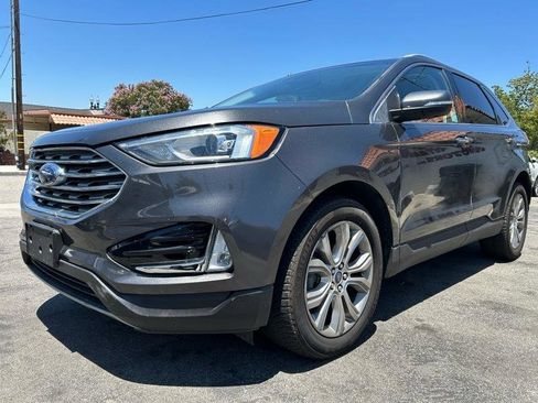 Used 2019 Ford Edge Titanium FWD image 1