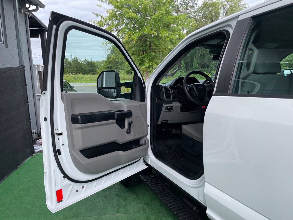 Used 2017 Ford F250 XL AWD/4WD image 22