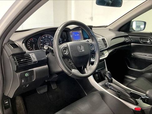 Used 2014 Honda Accord Sport image 16