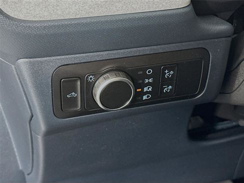 New 2025 Ford Maverick XLT w/ XLT Luxury Package image 10