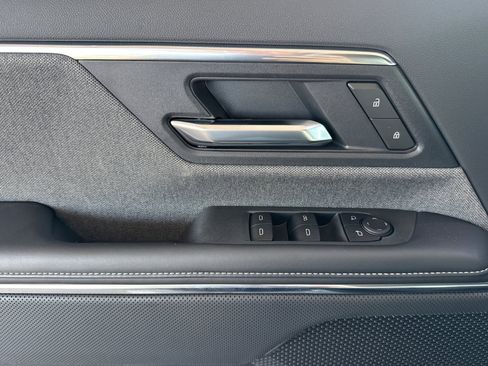 New 2026 GMC Sierra EV Elevation image 12