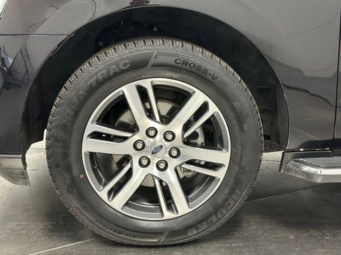 Certified 2023 Ford Expedition Limited image 27