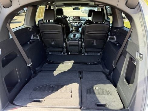 Used 2025 Honda Odyssey Sport-L image 6