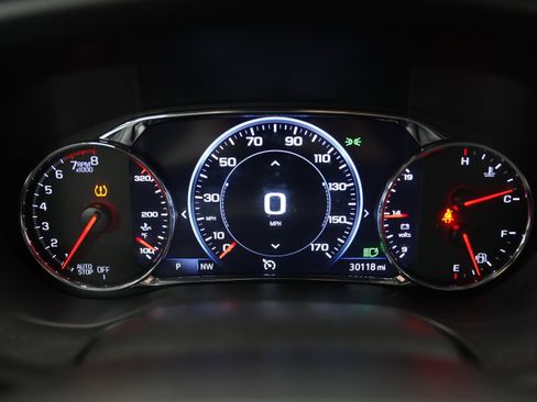 Used 2023 GMC Acadia SLT w/ Technology Package AWD/4WD image 11