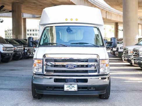 New 2026 Ford E-350 and Econoline 350 Super Duty w/ Power Equipment Group RWD image 3