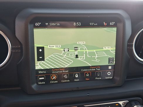 Used 2022 Jeep Wrangler 4WD Unlimited Sahara w/ Cold Weather Group image 17