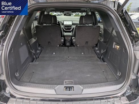 Used 2025 Ford Explorer ST AWD/4WD image 15