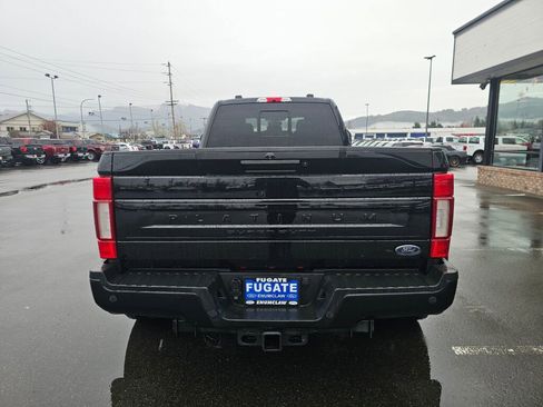 Used 2022 Ford F350 Platinum image 8