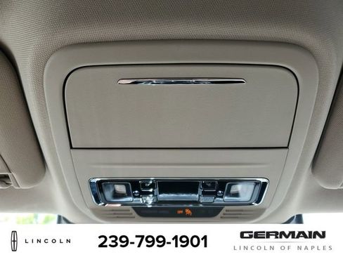 New 2025 Lincoln Corsair FWD image 32