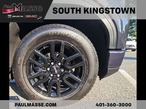 Used 2024 GMC Sierra 1500 Elevation AWD/4WD image 8