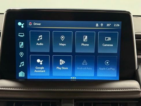 Used 2024 Chevrolet Suburban LT image 25