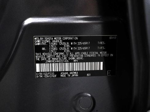 Used 2017 Toyota RAV4 XLE image 26