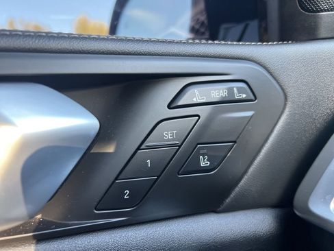 Used 2024 BMW X7 xDrive40i w/ M Sport Package image 16