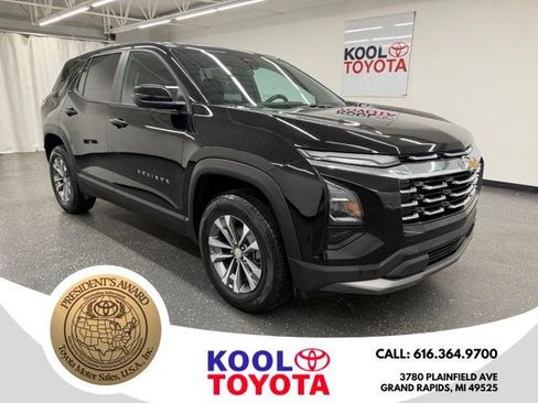 Used 2026 Chevrolet Equinox LT AWD/4WD image 1