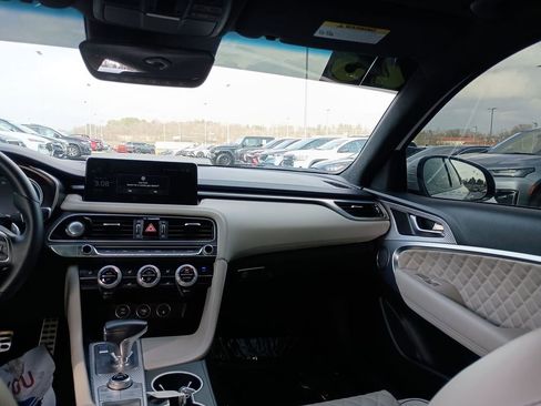 Used 2023 Genesis G70 3.3T w/ Sport Prestige Package image 11