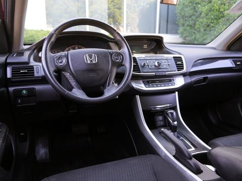 Used 2015 Honda Accord Sport image 5