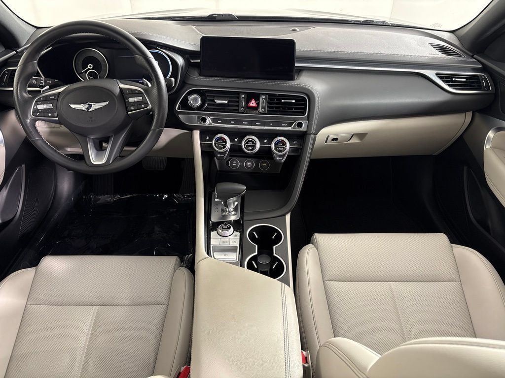 Used 2023 Genesis G70 2.0T RWD image 13