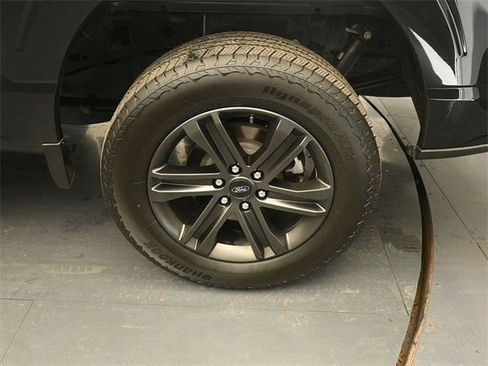 Certified 2022 Ford F150 Lariat w/ Equipment Group 502A High image 9