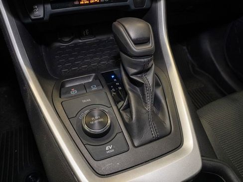 Certified 2023 Toyota RAV4 LE image 14