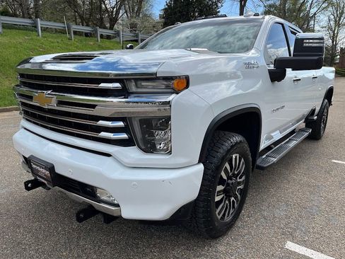 Used 2020 Chevrolet Silverado 3500 High Country w/ Technology Package image 35